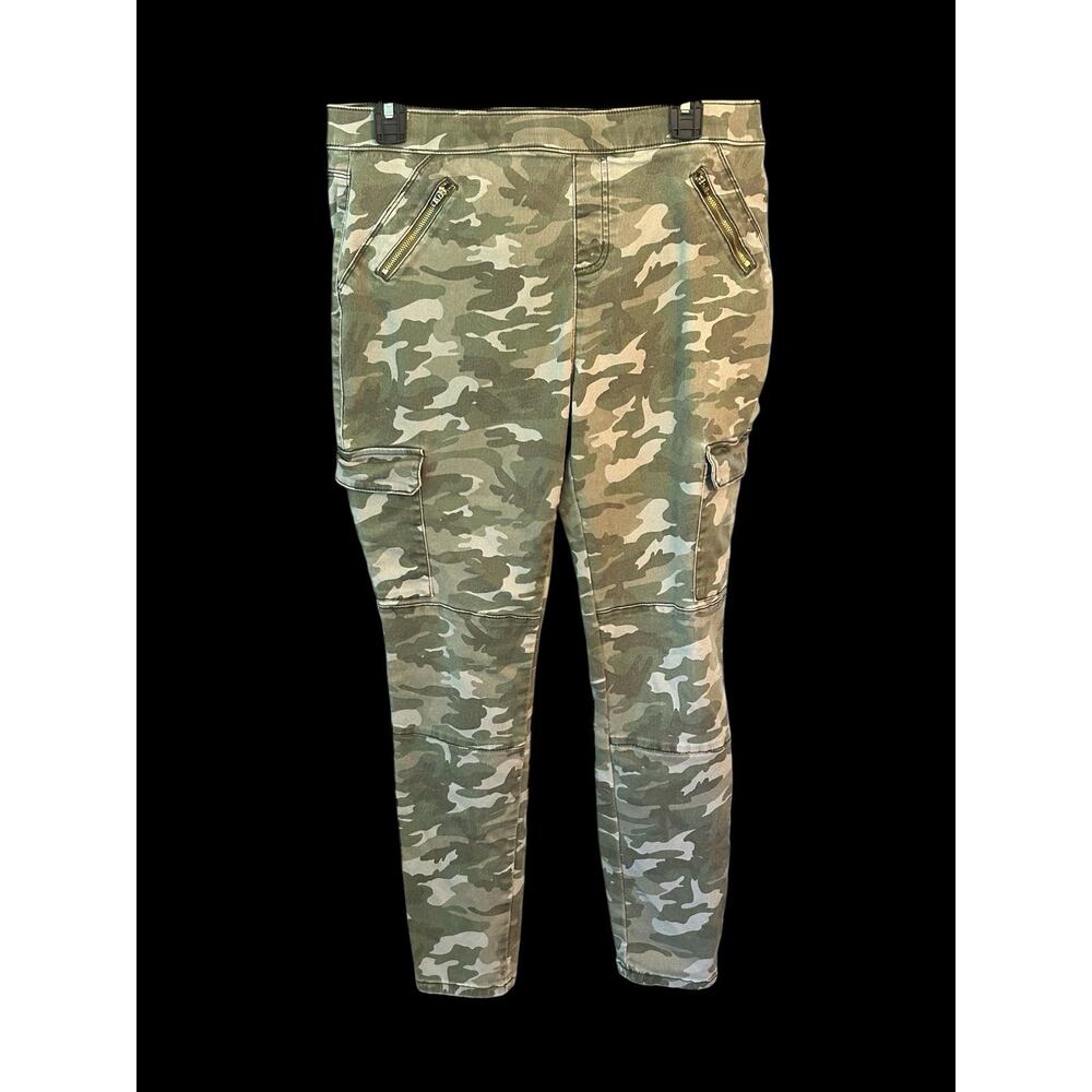 Justice‎ Girls Green Camo Cargo Pants Size 20 Plus Casual Utility Kids